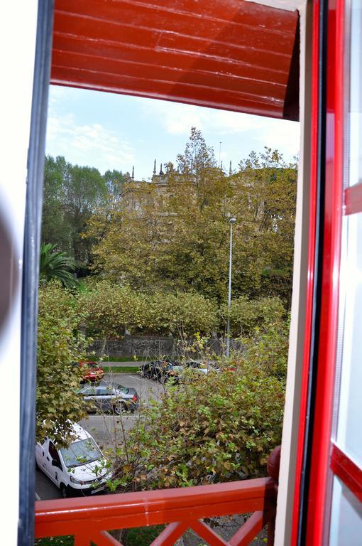Double or Twin Room with Partial Sea View,221344751:JPEG